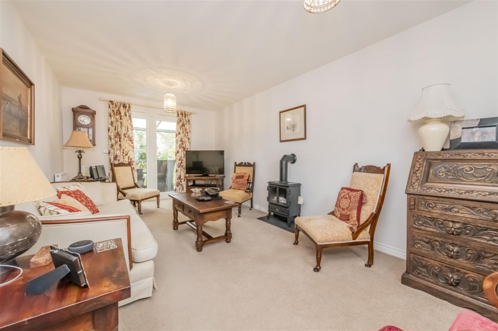 Images for Woodford Road, Burton Latimer EAID:oscarjamesapi BID:3