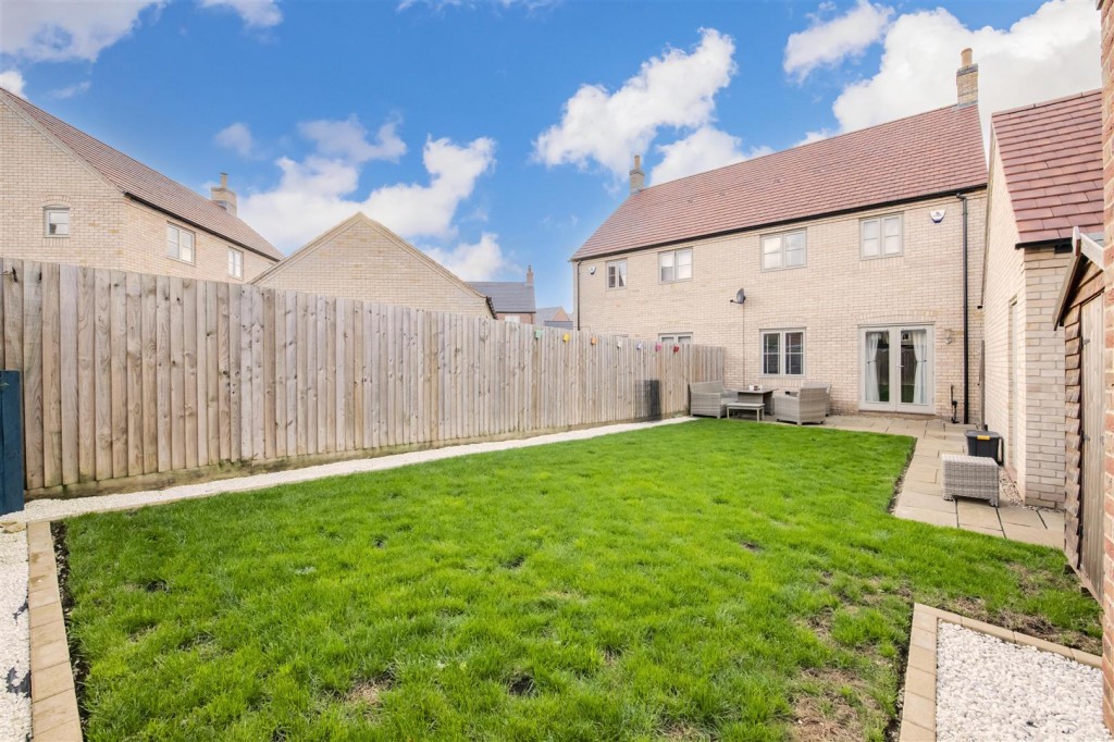 Images for Groome Street, Burton Latimer EAID:oscarjamesapi BID:3