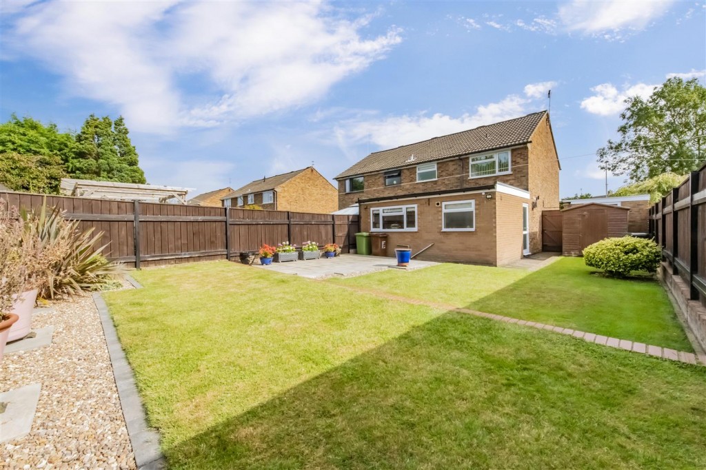 Images for Collingwood Avenue, Corby EAID:oscarjamesapi BID:4