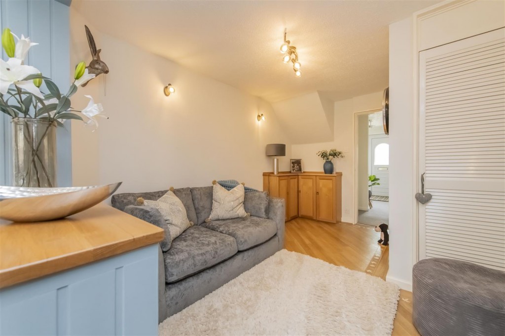 Images for Collingwood Avenue, Corby EAID:oscarjamesapi BID:4