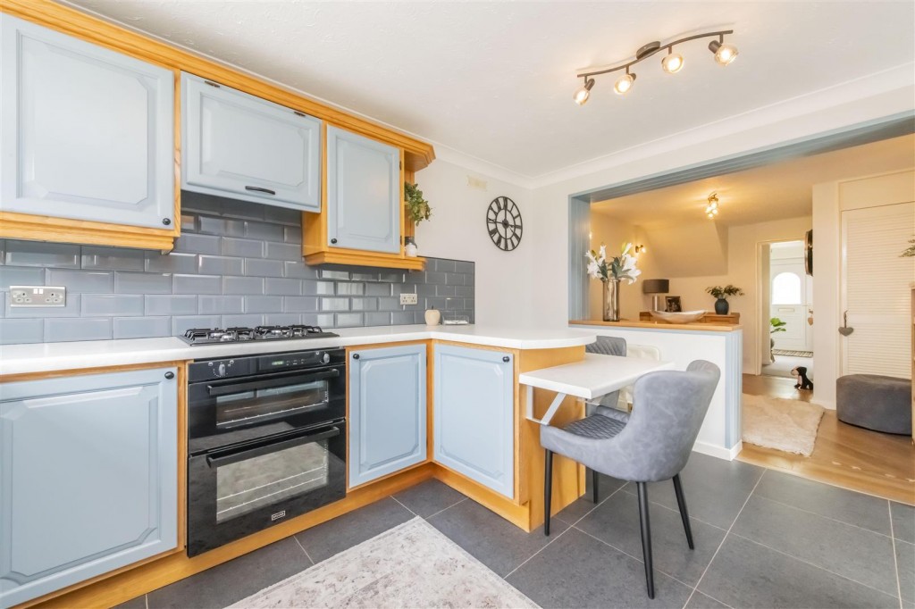 Images for Collingwood Avenue, Corby EAID:oscarjamesapi BID:4