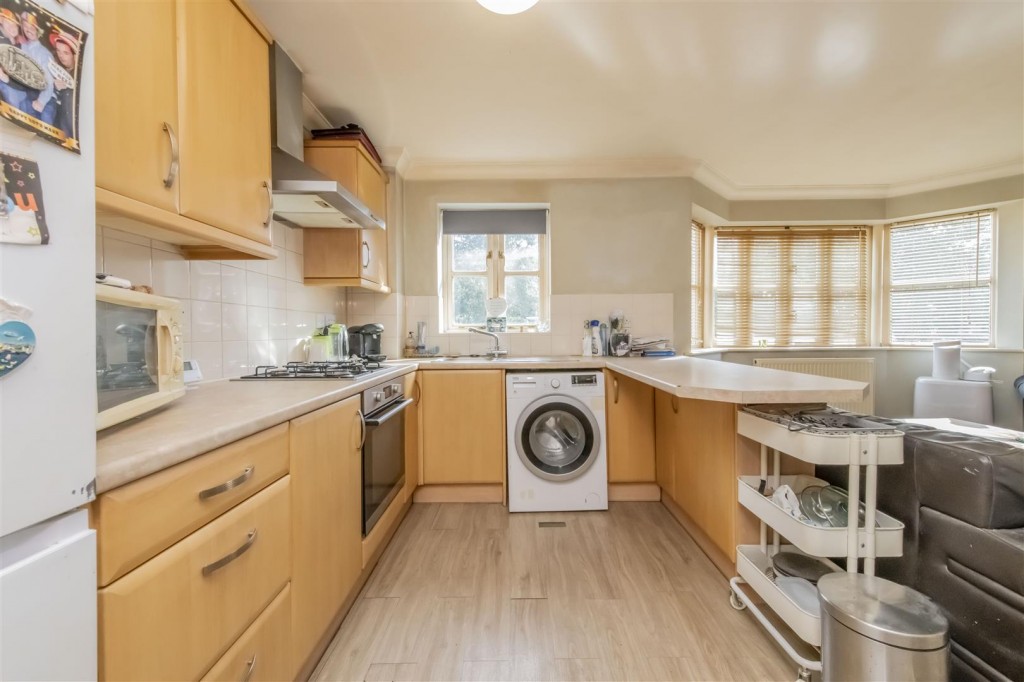 Images for Piggotts Lane, Burton Latimer EAID:oscarjamesapi BID:3