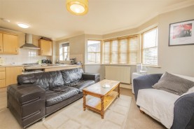 Images for Piggotts Lane, Burton Latimer