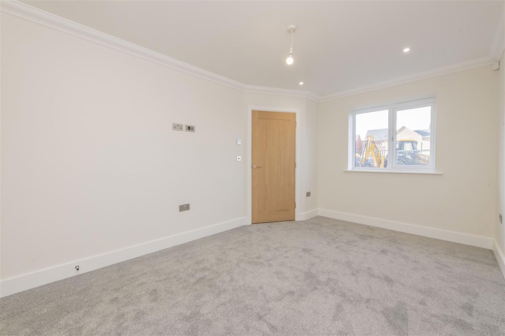 Images for Poppies Road, Kettering EAID:oscarjamesapi BID:2