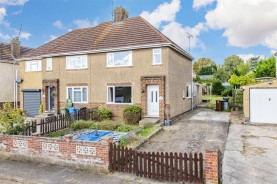 Images for Deeneside, Weldon, Corby