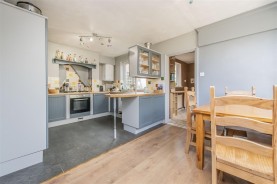 Images for Deeneside, Weldon, Corby