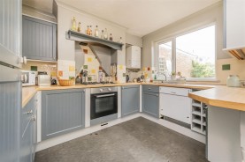 Images for Deeneside, Weldon, Corby