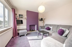 Images for Deeneside, Weldon, Corby