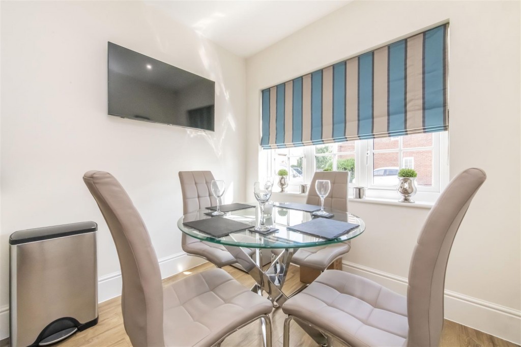Images for Thorpe Road, Earls Barton, Northampton EAID:oscarjamesapi BID:1