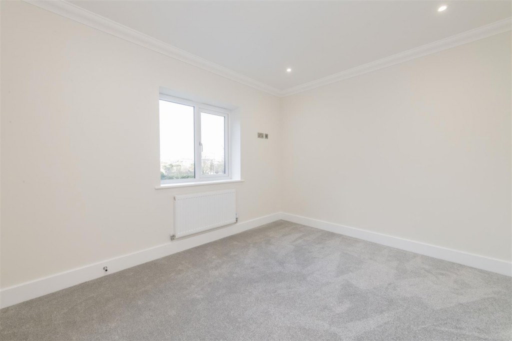 Images for ** STAR BUY ** Poppies Road, Kettering EAID:oscarjamesapi BID:2