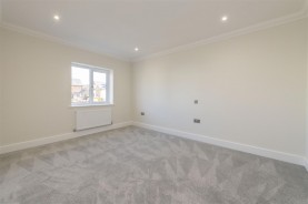 Images for ** STAR BUY ** Poppies Road, Kettering