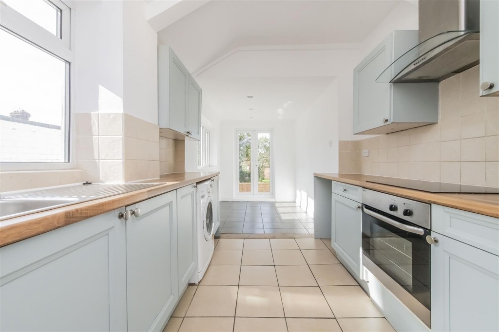Images for Rockingham Road, Kettering EAID:oscarjamesapi BID:2