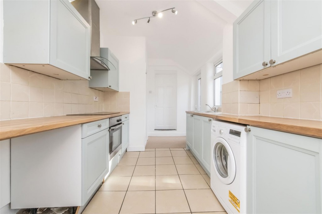 Images for Rockingham Road, Kettering EAID:oscarjamesapi BID:2