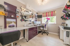 Images for Brooksdale Close, Kettering