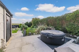 Images for Willow Lane, Stanion, Kettering