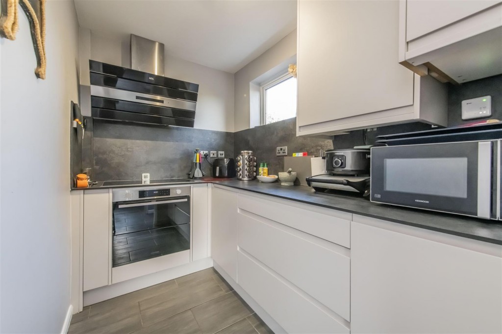 Images for Willow Lane, Stanion, Kettering EAID:oscarjamesapi BID:4