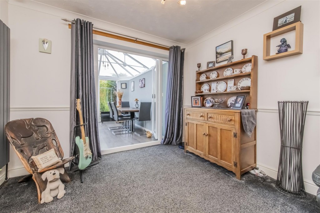 Images for Willow Lane, Stanion, Kettering EAID:oscarjamesapi BID:4