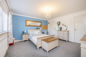 Images for Chelveston Road, Raunds, Wellingborough
