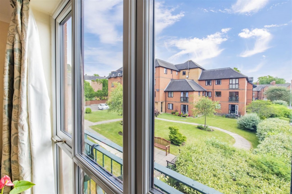 Images for George Street, Kettering EAID:oscarjamesapi BID:2