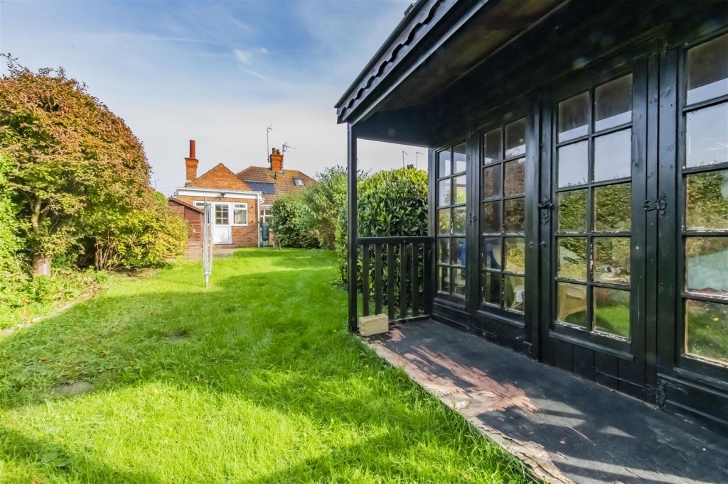 Images for Greville Avenue, Northampton EAID:oscarjamesapi BID:1