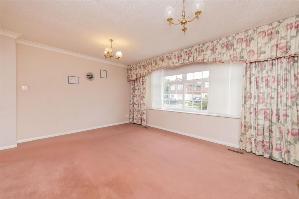 Images for Sywell Avenue, Wellingborough EAID:oscarjamesapi BID:6