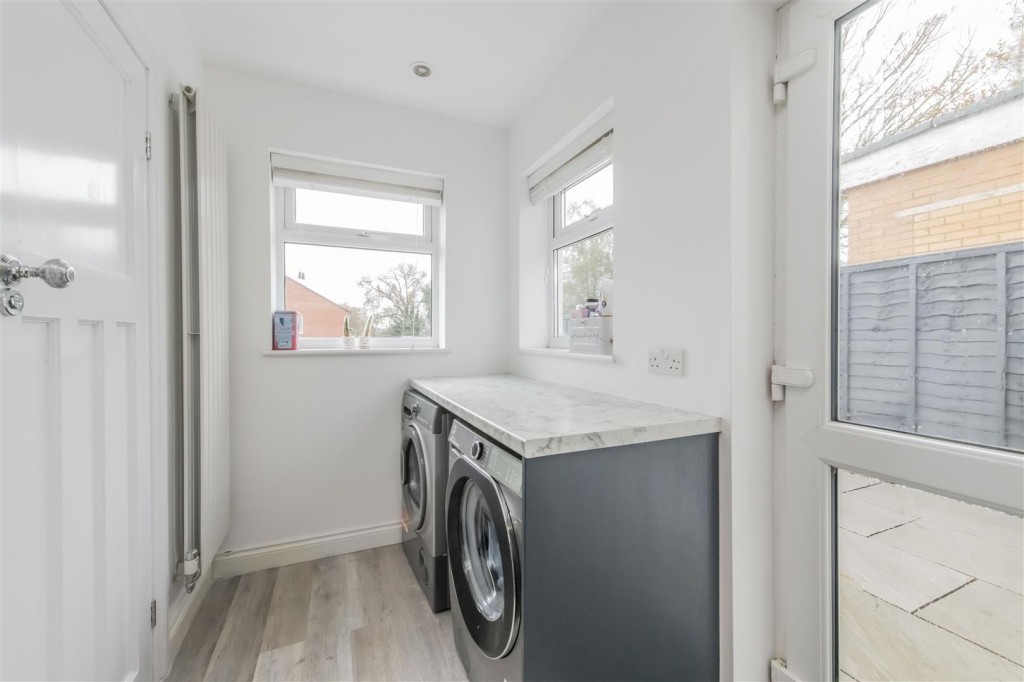 Images for Weedon Road, Northampton EAID:oscarjamesapi BID:1