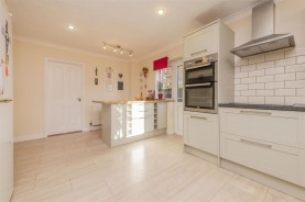 Images for Rose Terrace, Woodford