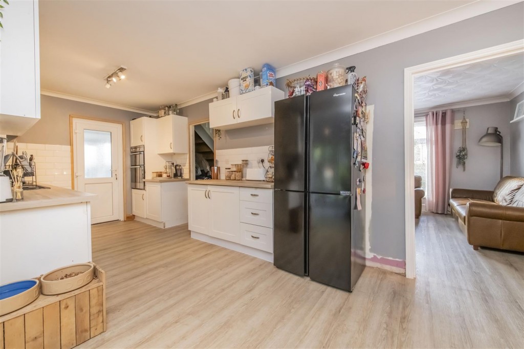 Images for Ribblesdale Avenue, Corby EAID:oscarjamesapi BID:4