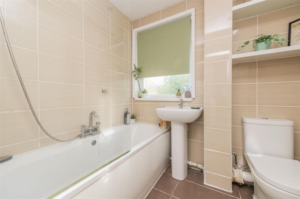 Images for Ribblesdale Avenue, Corby EAID:oscarjamesapi BID:4