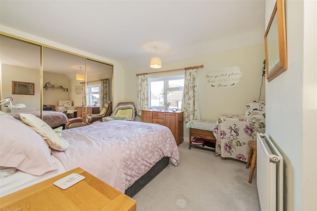 Images for Hazel Road, Kettering EAID:oscarjamesapi BID:2