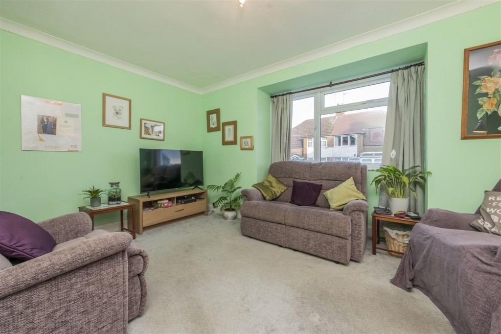 Images for Hazel Road, Kettering EAID:oscarjamesapi BID:2