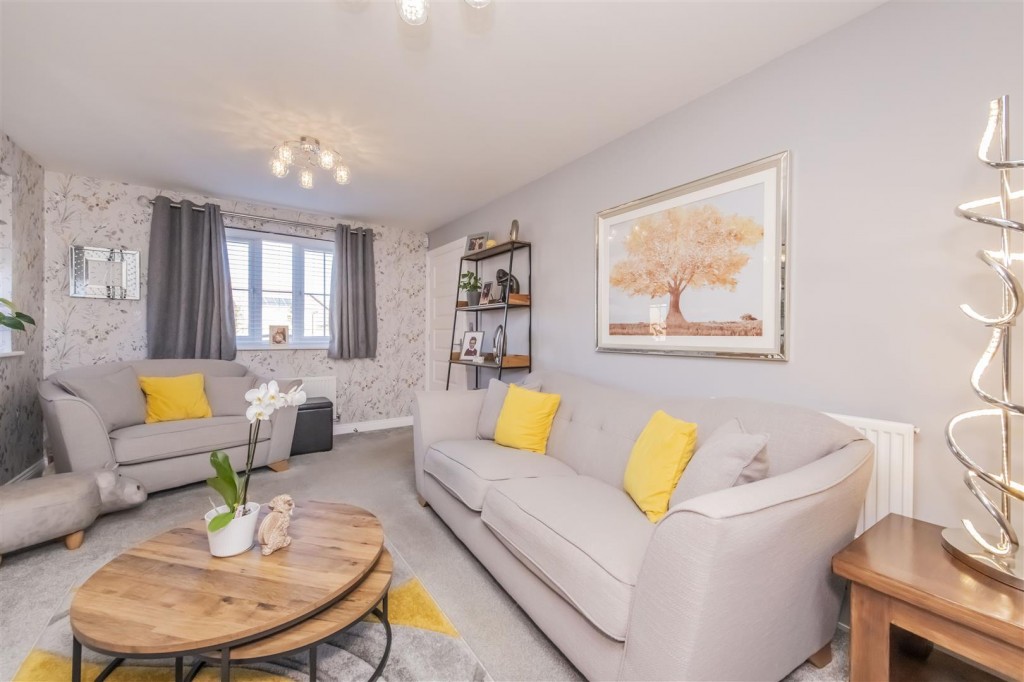 Images for Livingstone Road, Corby EAID:oscarjamesapi BID:4