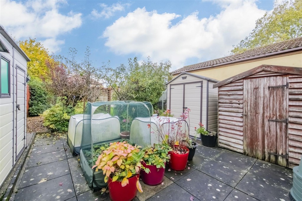 Images for Northampton Road, Broughton EAID:oscarjamesapi BID:2