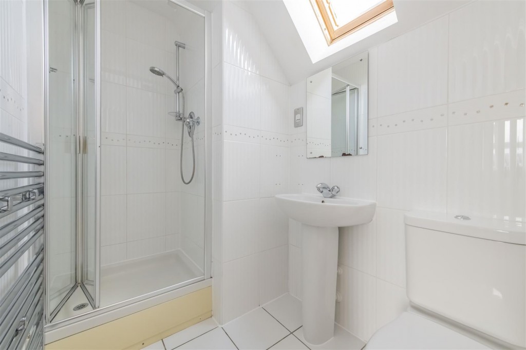 Images for Thistle Drive, Desborough, Kettering EAID:oscarjamesapi BID:2