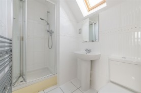 Images for Thistle Drive, Desborough, Kettering