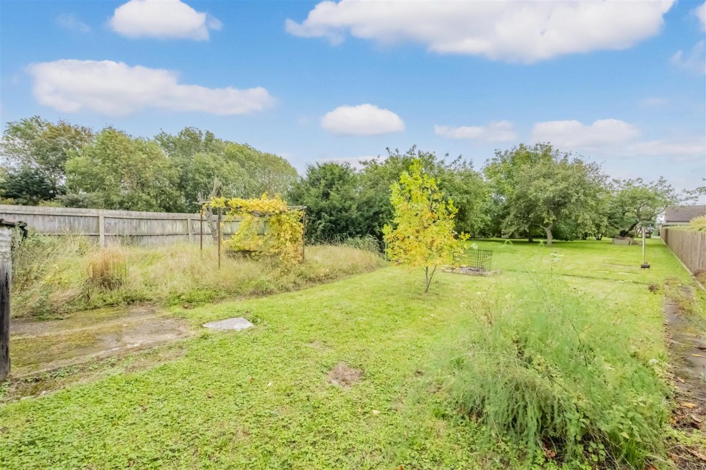 Images for Bedford Road, Brafield On The Green, Northampton EAID:oscarjamesapi BID:1