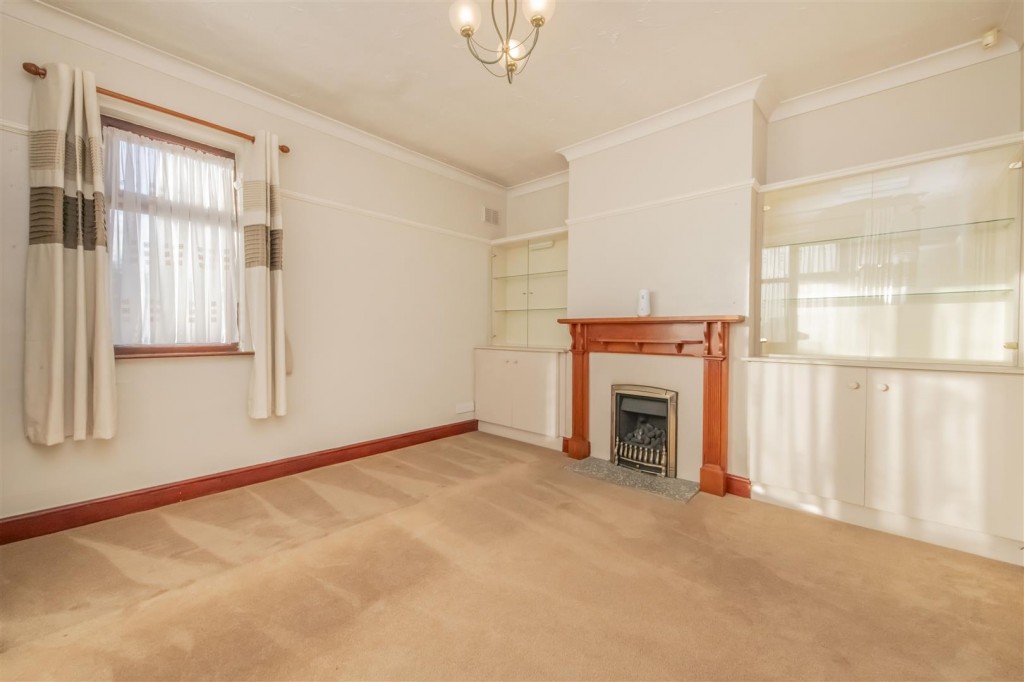 Images for Bedford Road, Brafield On The Green, Northampton EAID:oscarjamesapi BID:1