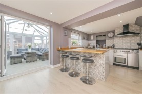 Images for Hollands Drive, Burton Latimer