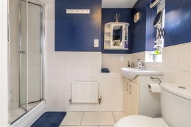 Images for Hollands Drive, Burton Latimer