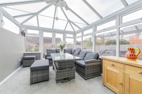 Images for Hollands Drive, Burton Latimer