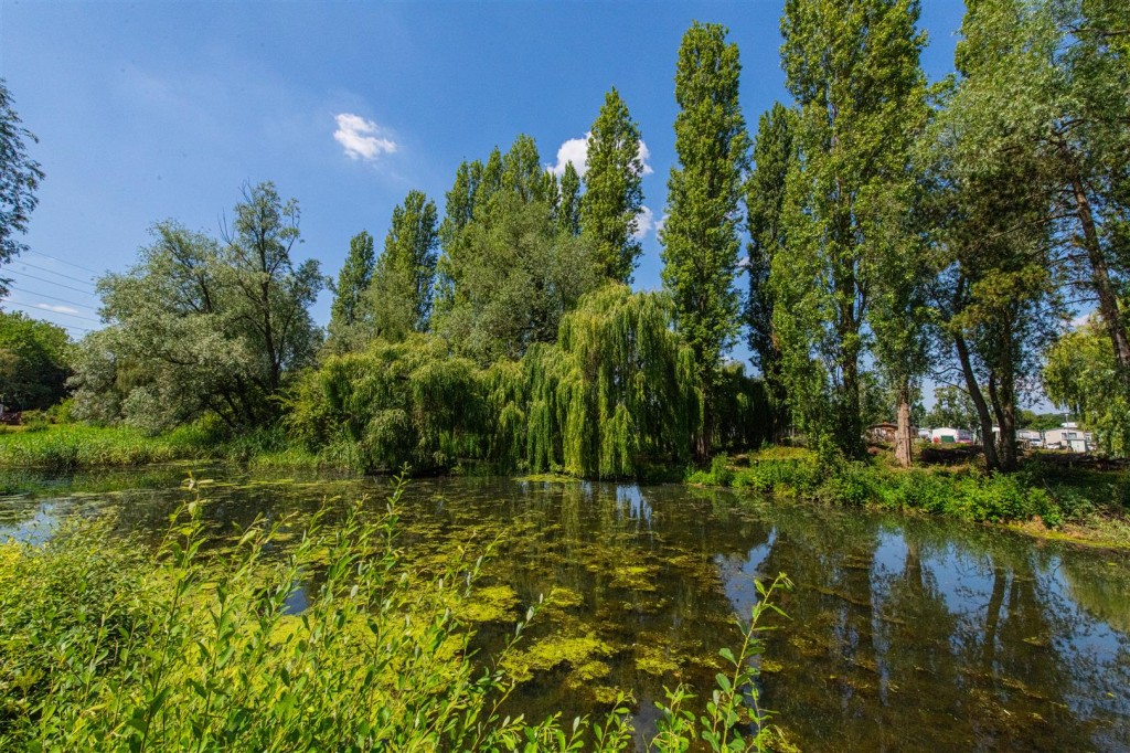 Images for Mallard View, Billing Aquadrome EAID:oscarjamesapi BID:1