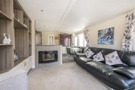 Images for Mallard View, Billing Aquadrome