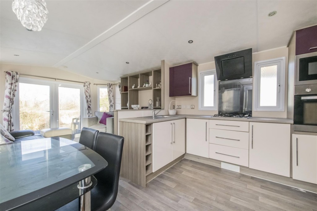 Images for Mallard View, Billing Aquadrome EAID:oscarjamesapi BID:1