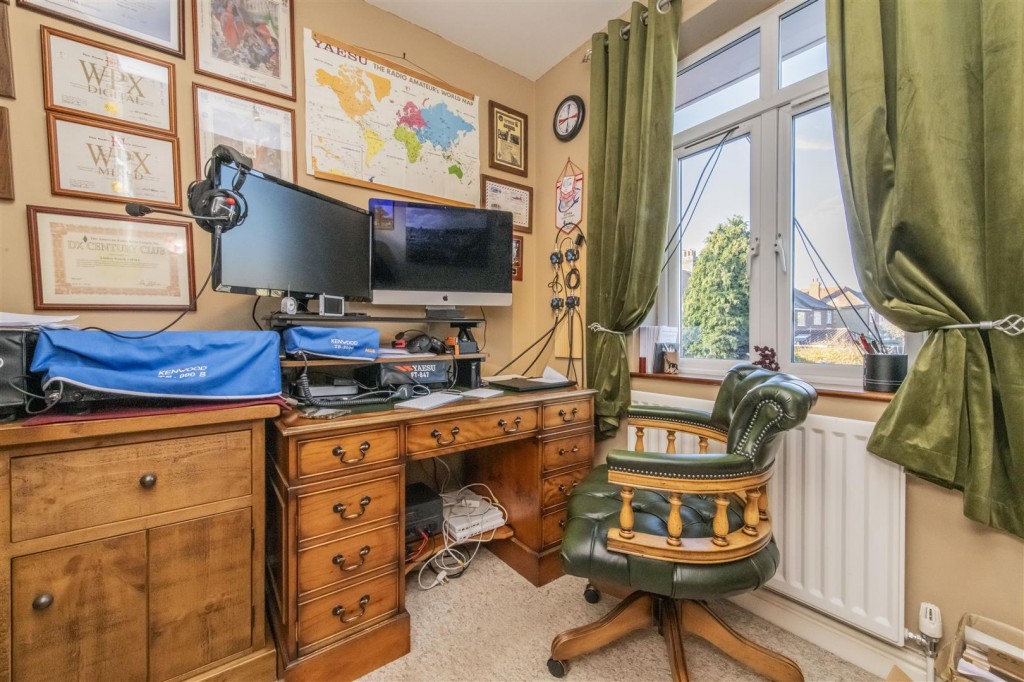 Images for Northampton Road, Wellingborough EAID:oscarjamesapi BID:6