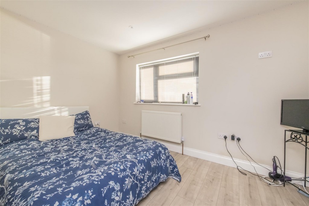 Images for St. Saviours Road, Kettering EAID:oscarjamesapi BID:2
