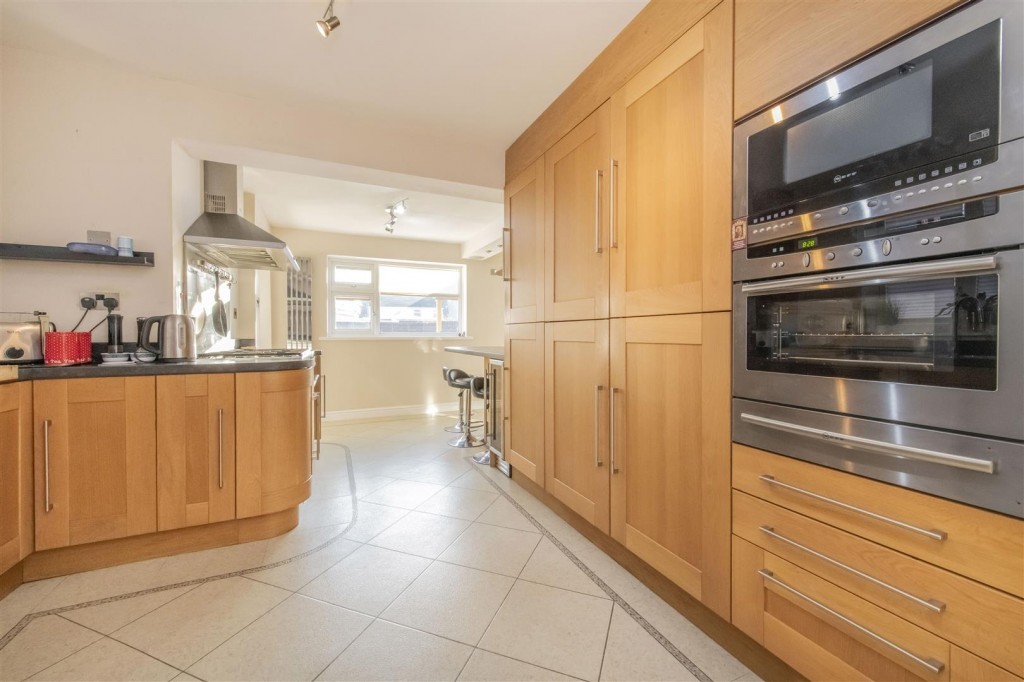 Images for St. Saviours Road, Kettering EAID:oscarjamesapi BID:2