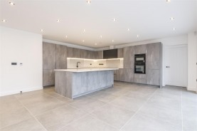 Images for Poplars Farm Road, Barton Seagrave