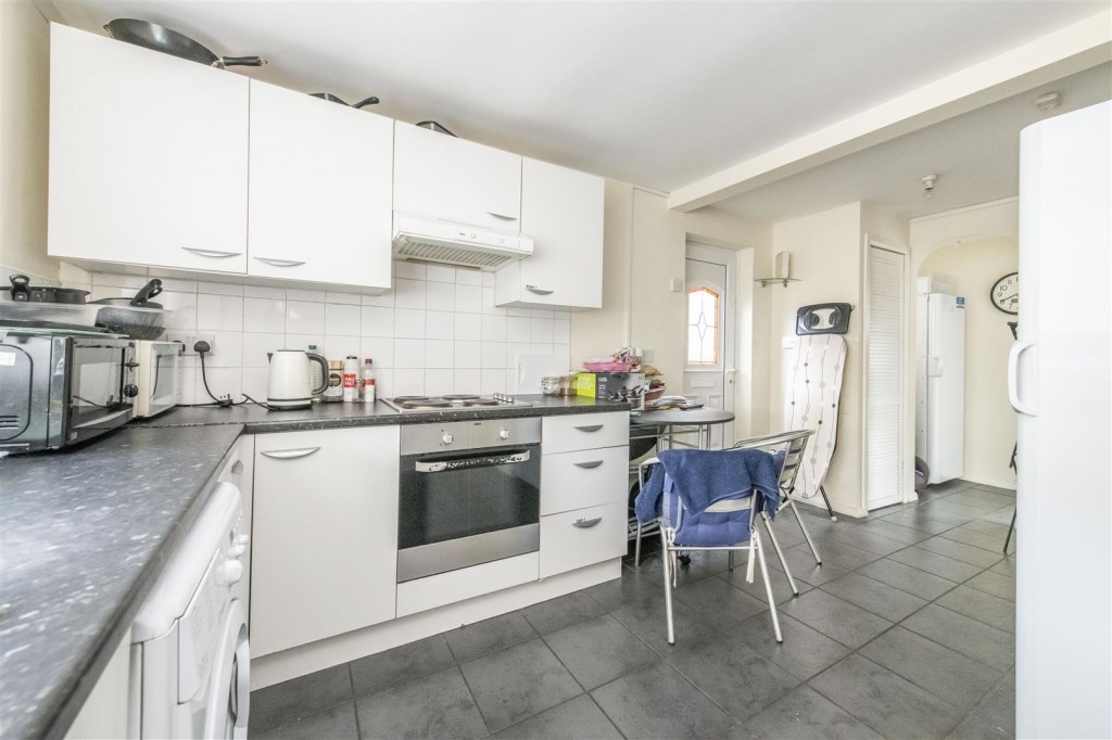 Images for Calder Close, Corby EAID:oscarjamesapi BID:4