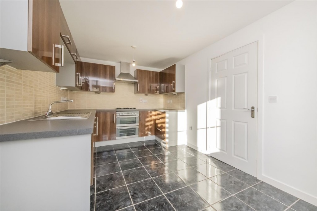 Images for Pascal Close, Corby EAID:oscarjamesapi BID:4