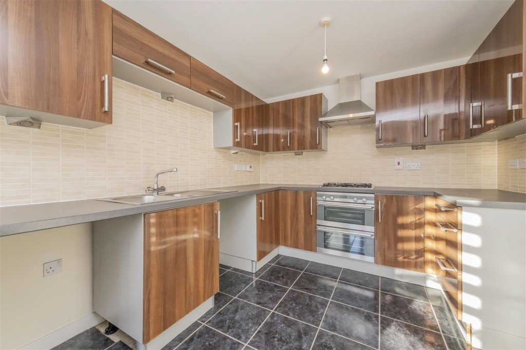 Images for Pascal Close, Corby EAID:oscarjamesapi BID:4